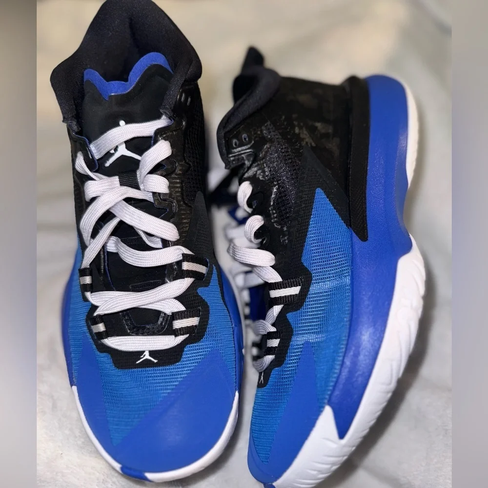 Nike Jordan Zion 1 Mens Trainers Sneakers 7Y
